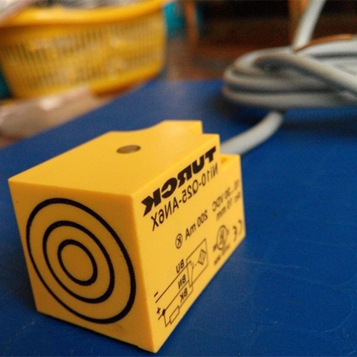 𺳁u DPS400R-504-LI2UPN8X-H1141