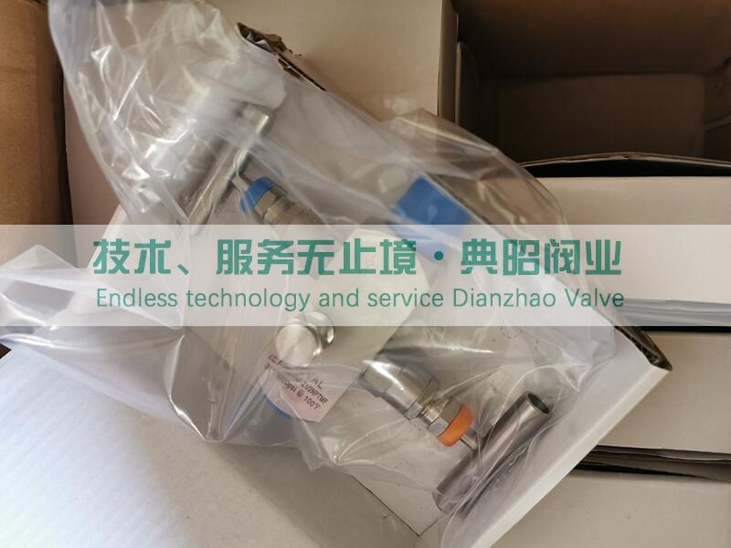 ZC2F-4NM-4NF-Z 1/2NPTMFyMy