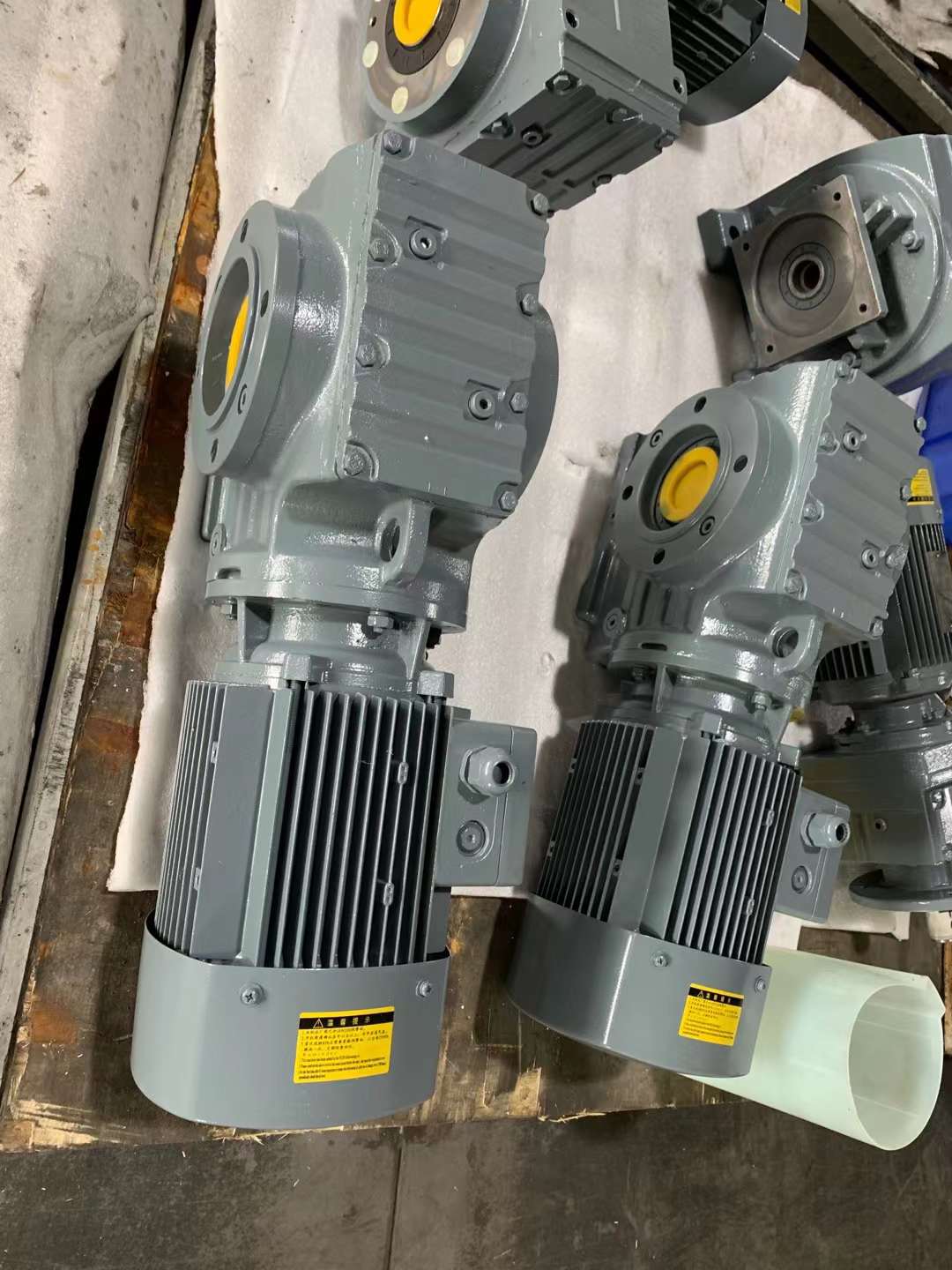 FAF87-YVP1.5KW-6P-NA5pٙC(j)M4RVST90