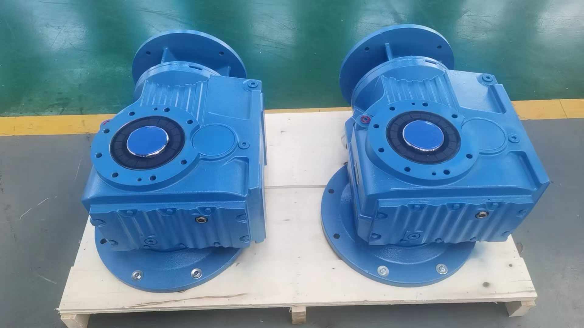 RF57-YVPJ1.5KW-53.22pٙC(j)xFAF77DT90S4