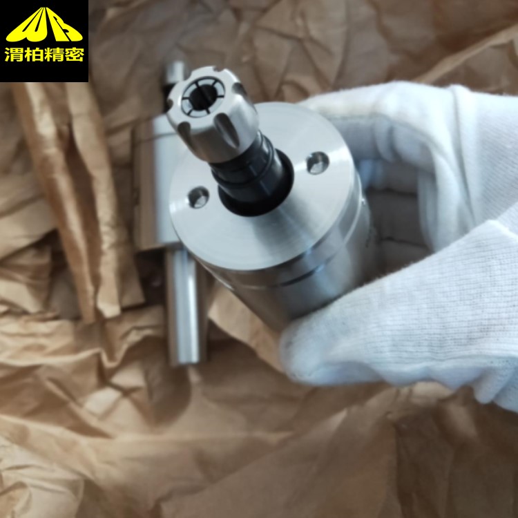 AKSS򸡄ȥë̹FDT Axial F+B