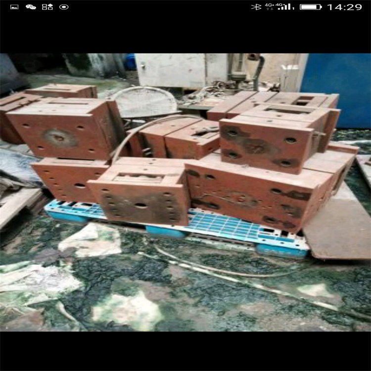 fģ䓻ծaƷzģߴСUģô