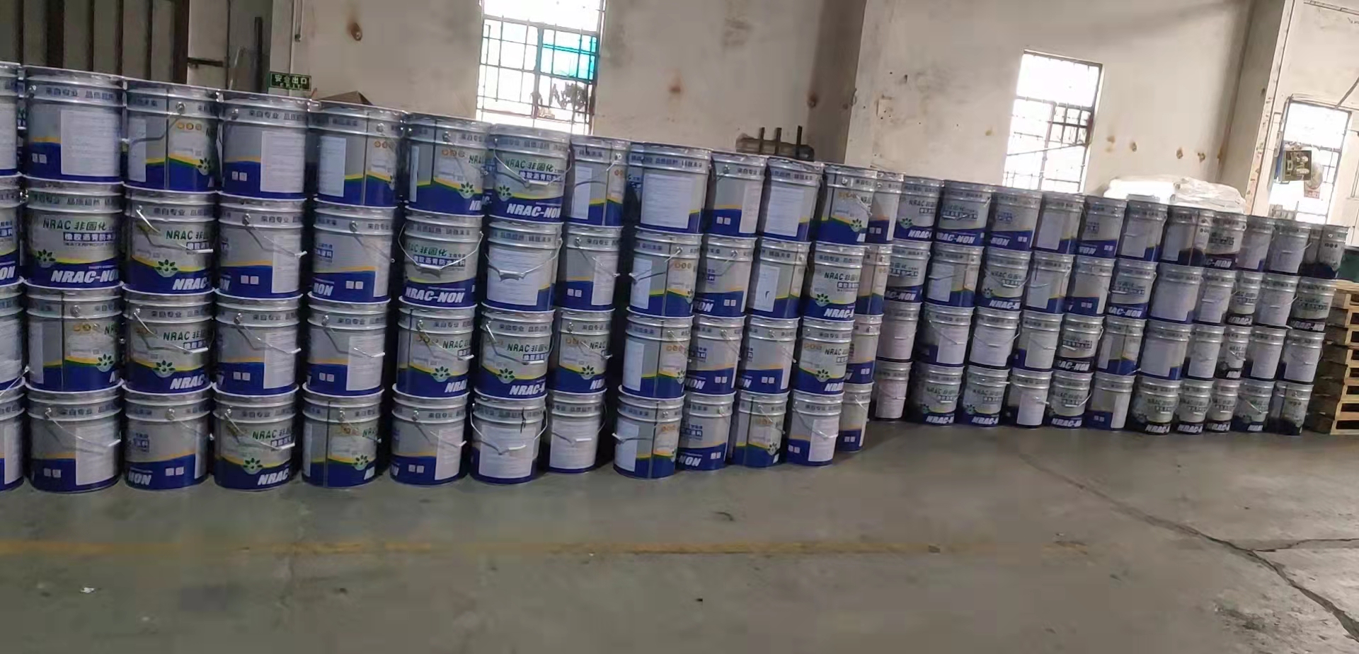 ̩ƼӟճY׃ͷǹ̻zrˮͿ20kg