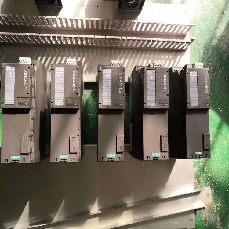 TPLC6ES73136ES7313-5BG04-0AB0CPUģK