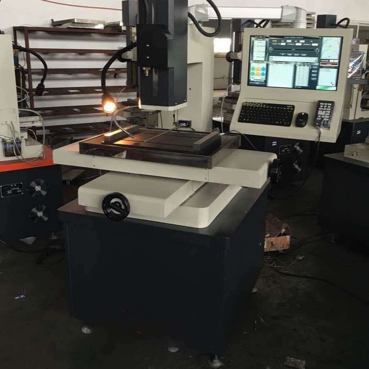 KкLL(fng)늻𻨴יC(j)D703ϵ