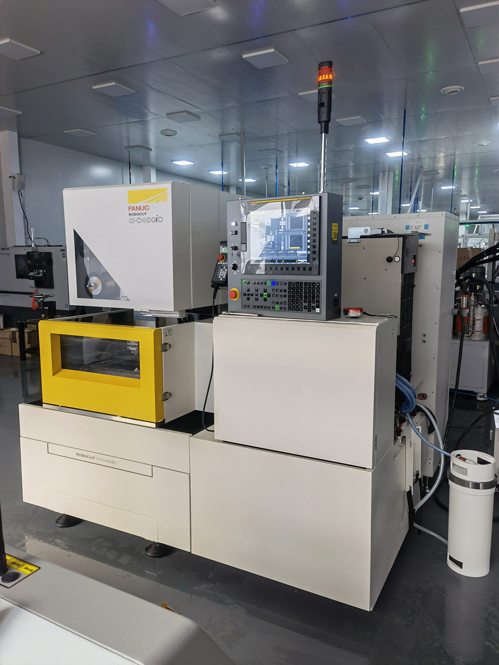 FANUCl(f)ǿ߽z-C400iCϵձԭbM(jn)ڸ߼ӹܸ\(yn)D(zhun)