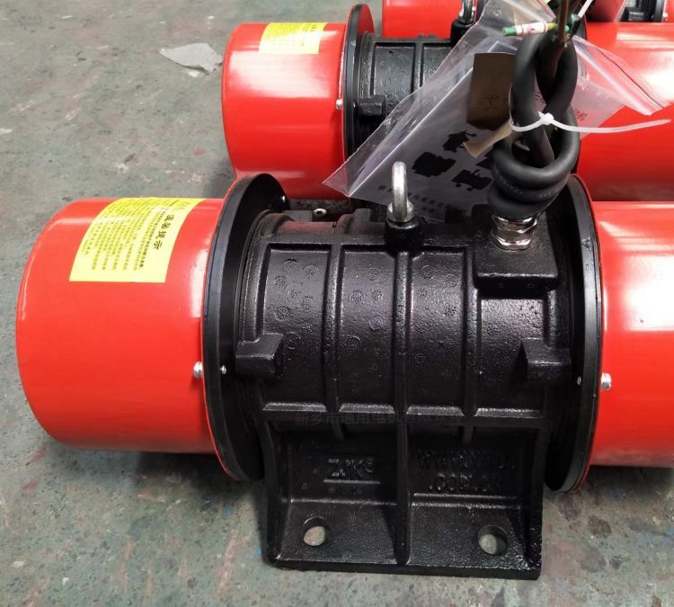 ͨÂȰ늙C0.55KW̖YZU-8-4380Vmˮ