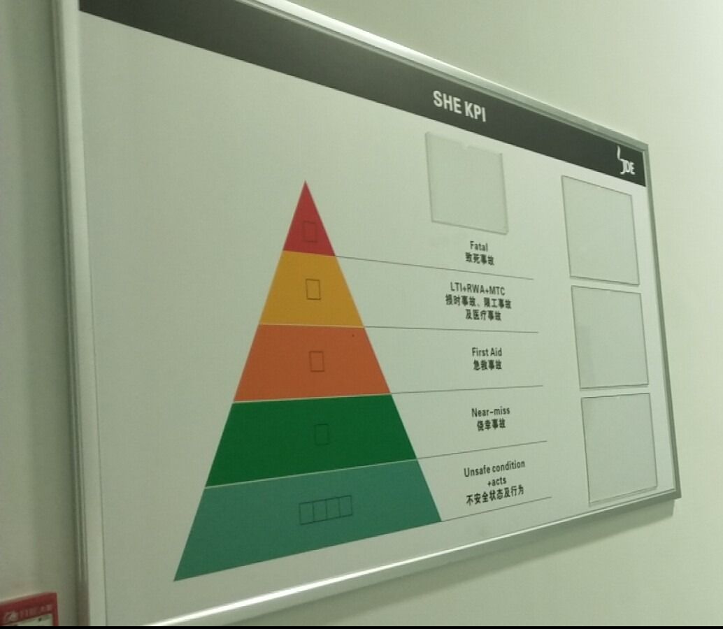 Ӳװ嶨ƴӡˢչʾ쉦XϽ߅܇ga(chn)