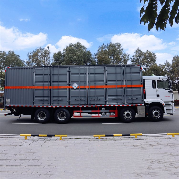 Sl9.6ǰĺΣUƷ܇ҺwԸgsΣ؛܇