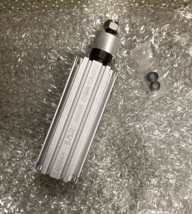 DESTACO\/De-Sta-CoClamps9522-2RԭbM