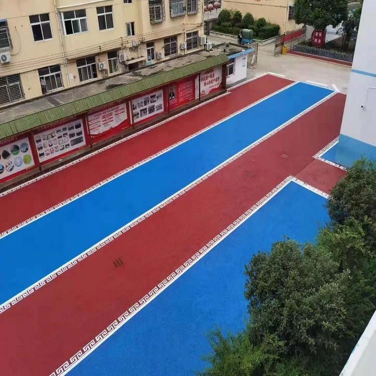 ɫ¶ϻh(hun)͸ˮƺM(jn)W(xu)УУ@h(hun)