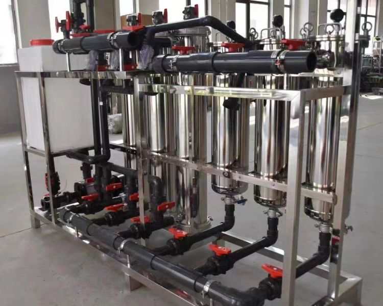 Sҹ1ӾᳬVC2֧ʽUF8040VĤO䲻MҺ