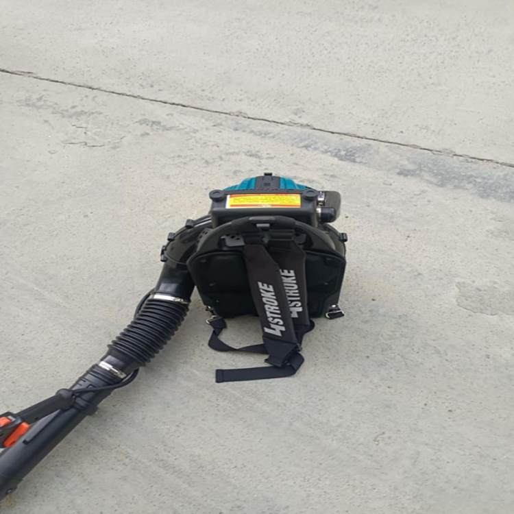 @늄(dng)֓uƿL(fng)C(j)x늳ʮ(dng)ѩC(j)