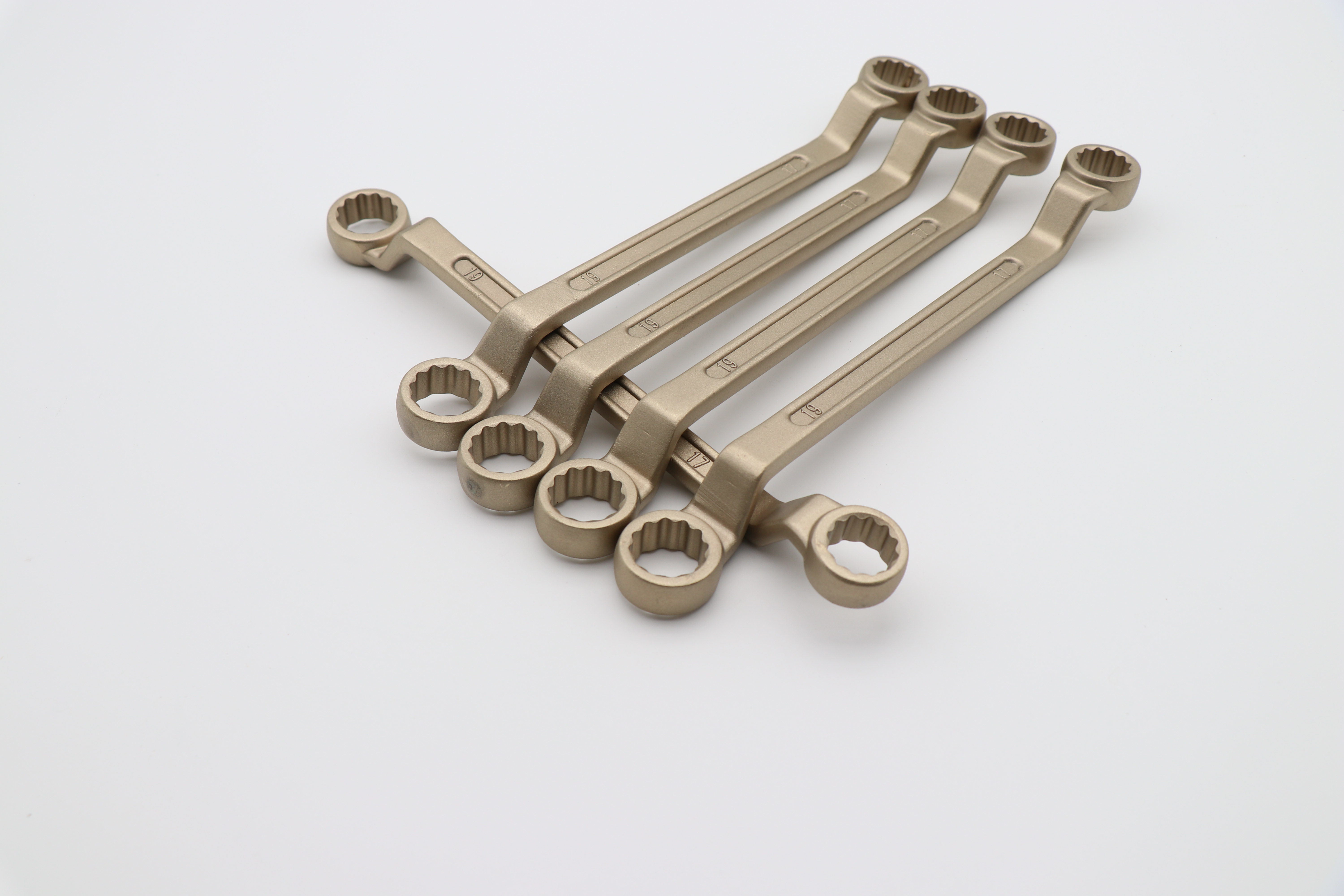 TUOKAEX_p^÷~÷ȫ~ʯͻ