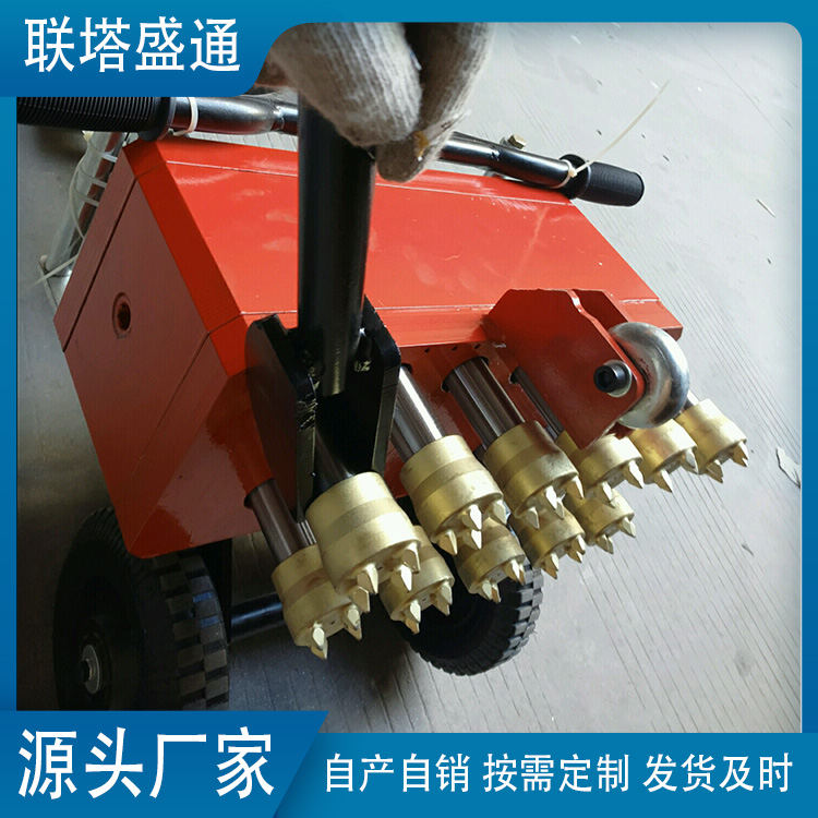 ëC߅ëCСȫҺְֳ߅ë