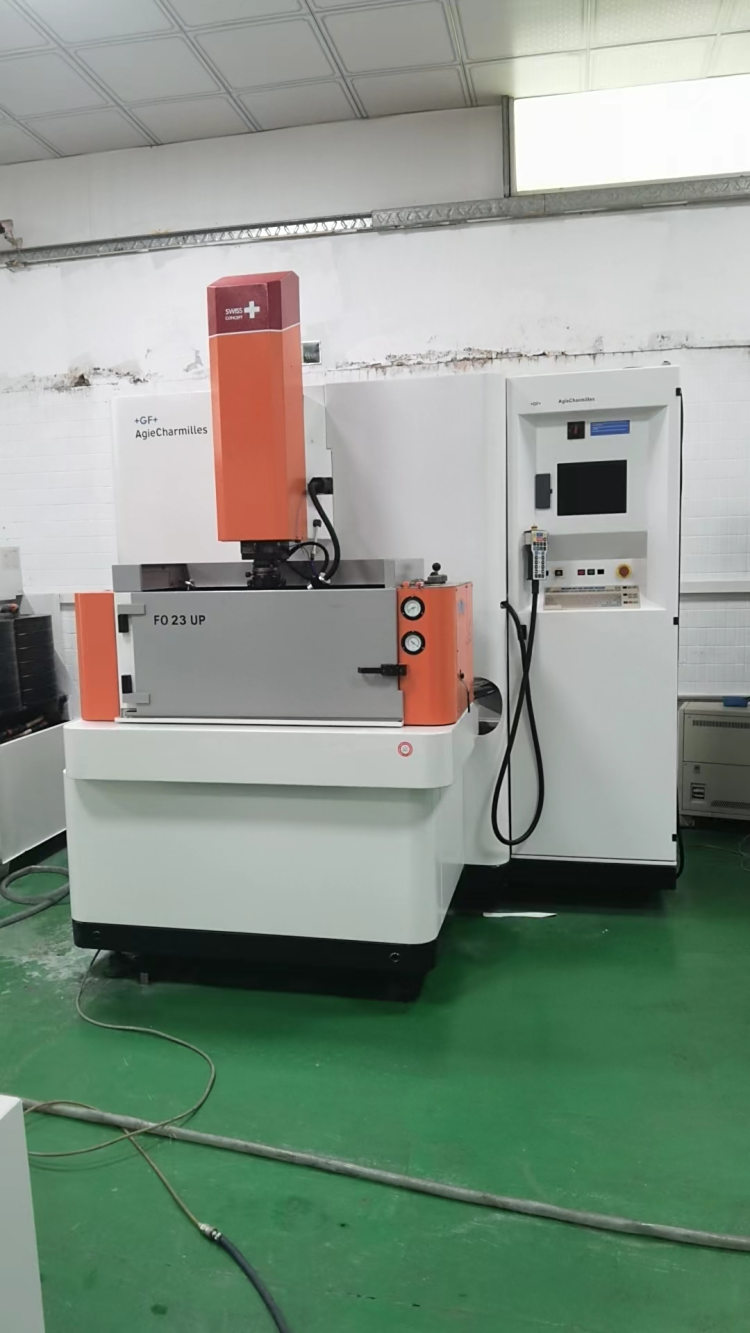 ֎CSנR𻨙CFO23UPųط늙C늻