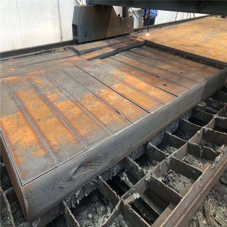 䓰иƴӺQ235F嶨߰DϾAۏƼF؛