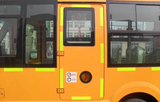 243˜׃@У܇13635738008