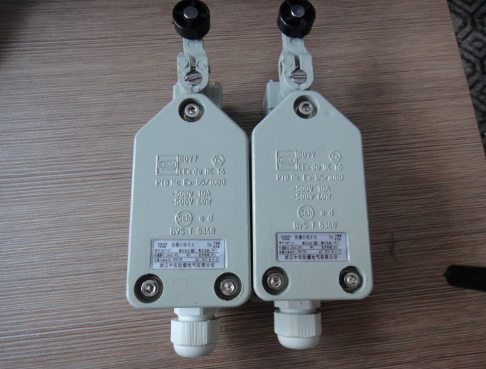 BZX51-5N/380Vг_P(gun)