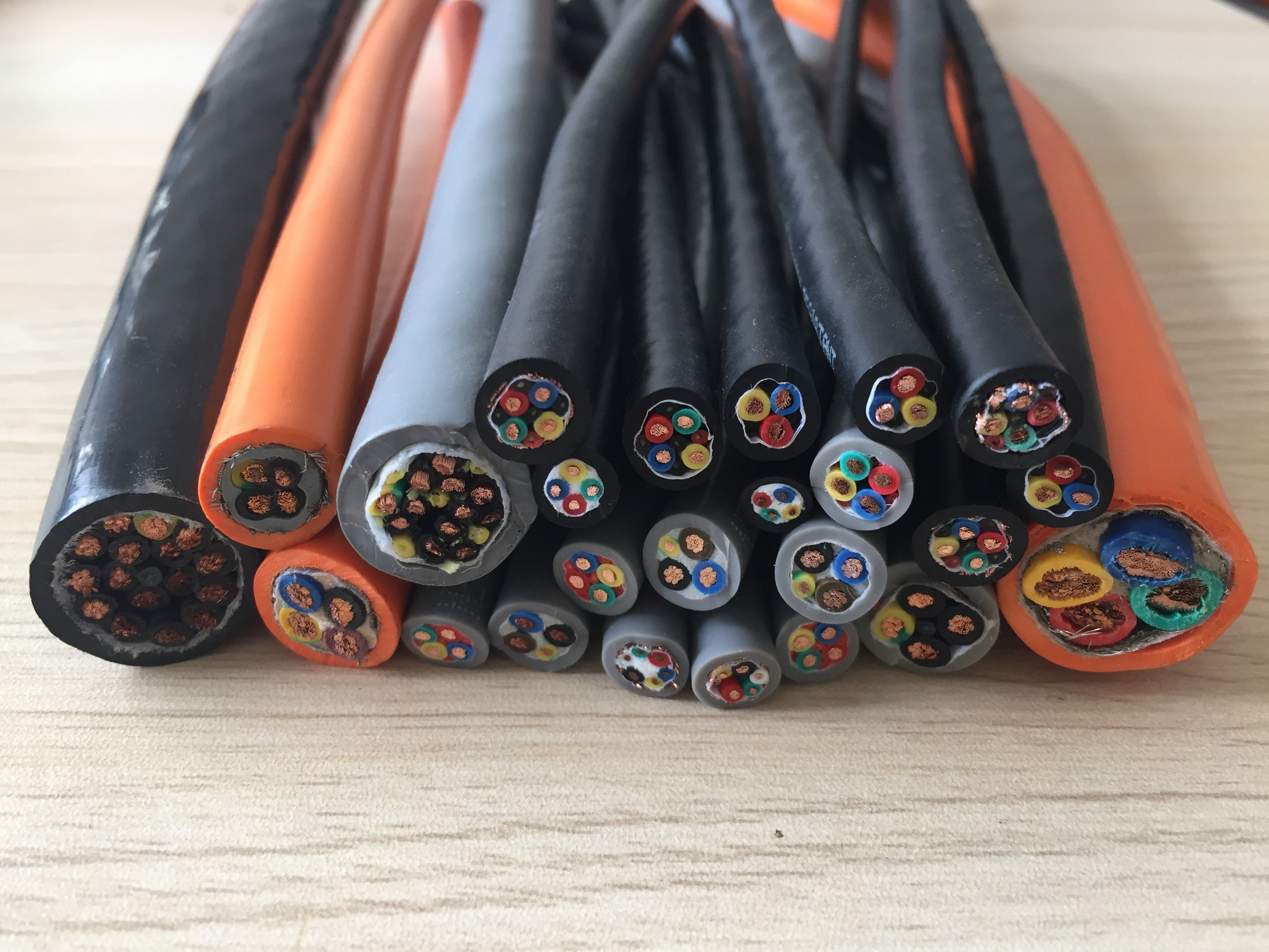 02YSYSTCY2Y 1*2*0.64 ̖|F؛