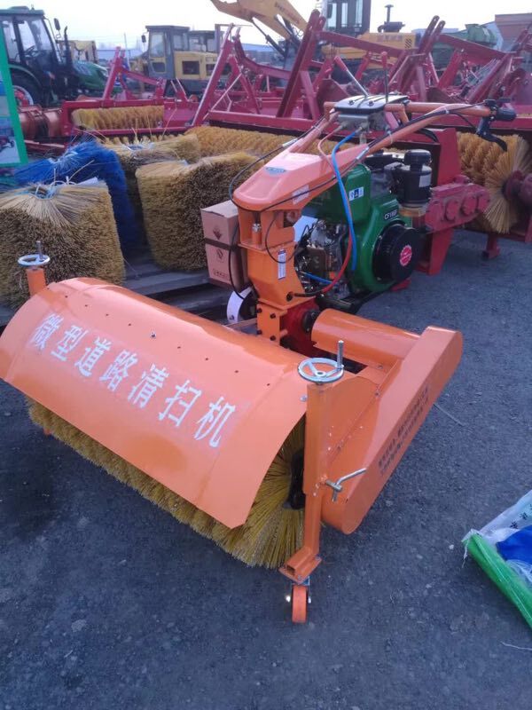 N(yng)Сʽѩ܇13R늆ӿْѩC