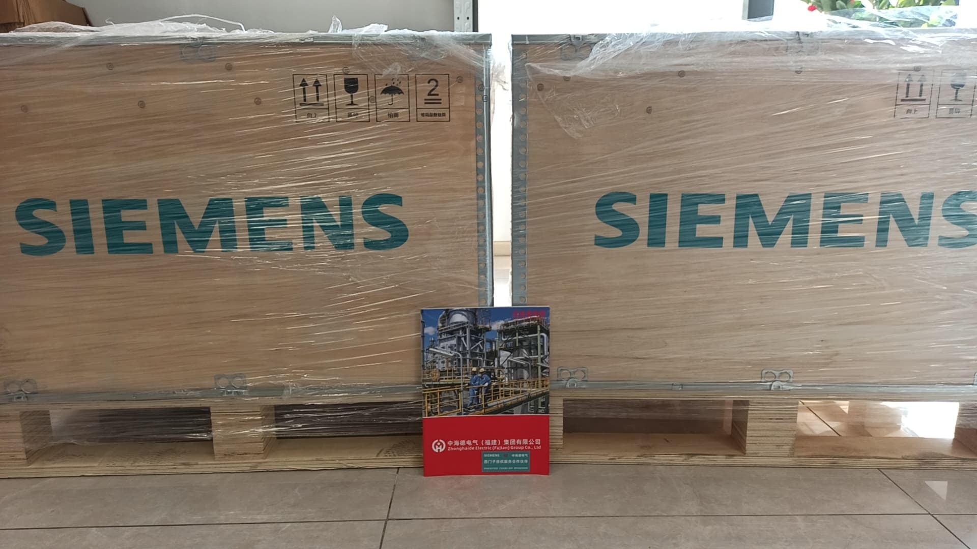 YӍ6SL3352-7AE35-0AA1شF؛