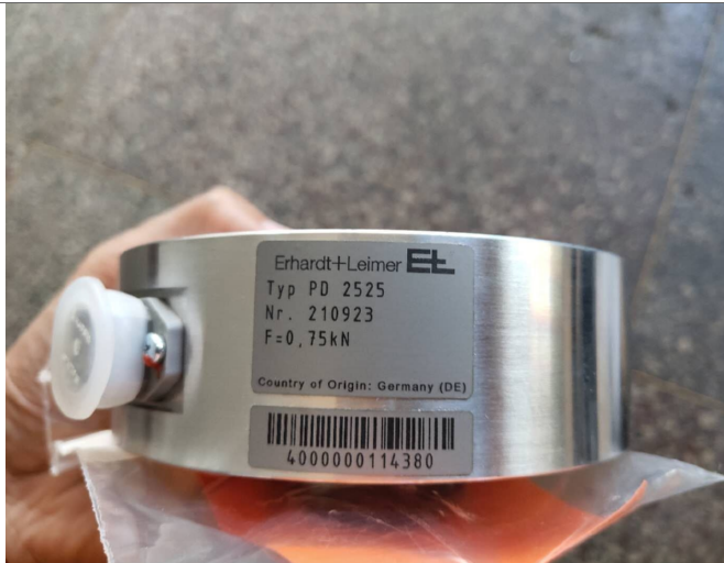 (yu)(sh)(yng) 00365578 DO 8201