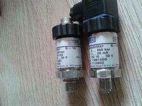 ؄وr    Hoffman?F66WB