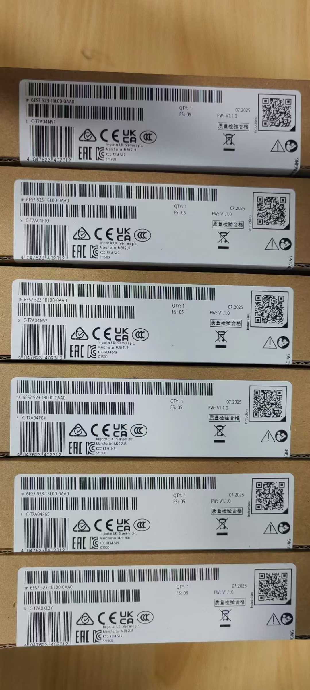 EA9XN210 RXM4AB2BD RXZE2M114M