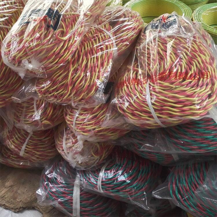 vRZC-RVSpg ȼ RVS S늾SҬF؛