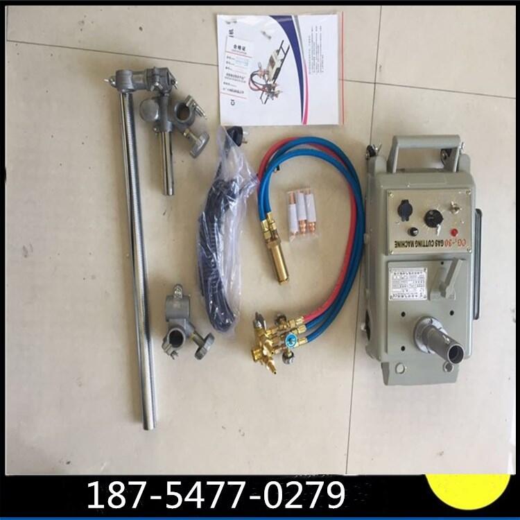 CSֱN䓰иC̓rNԄӻиC