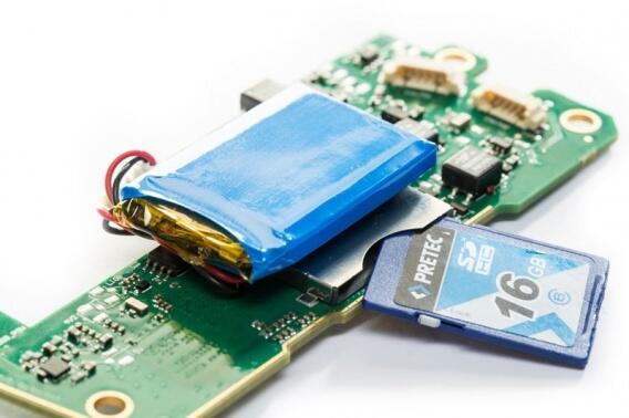 Kvaser Memorator Pro 2xHS v2 CB̖(ho)00869-4