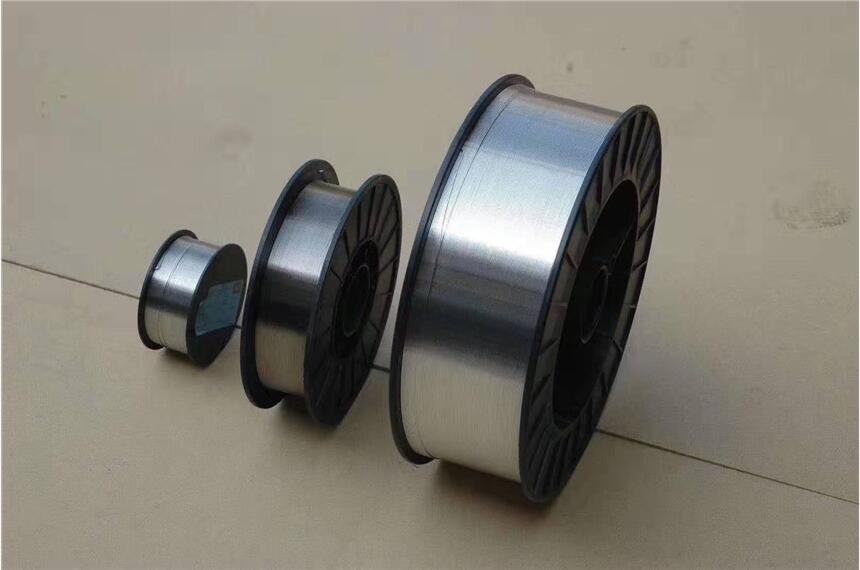 ƷME 1- UM - 300 - PW-143HD