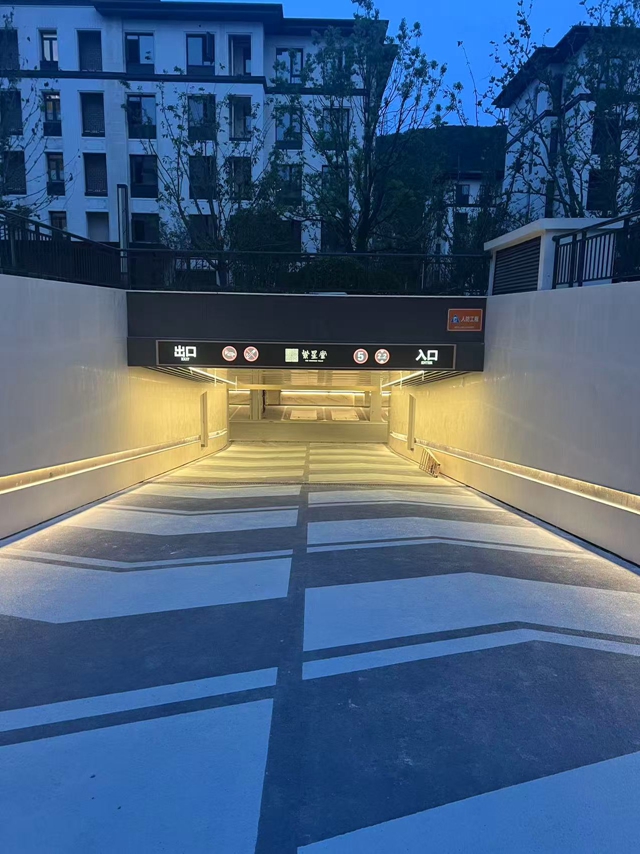 Ͼ·-܇콻ͨOʩ-Ŀpͣ܇λ