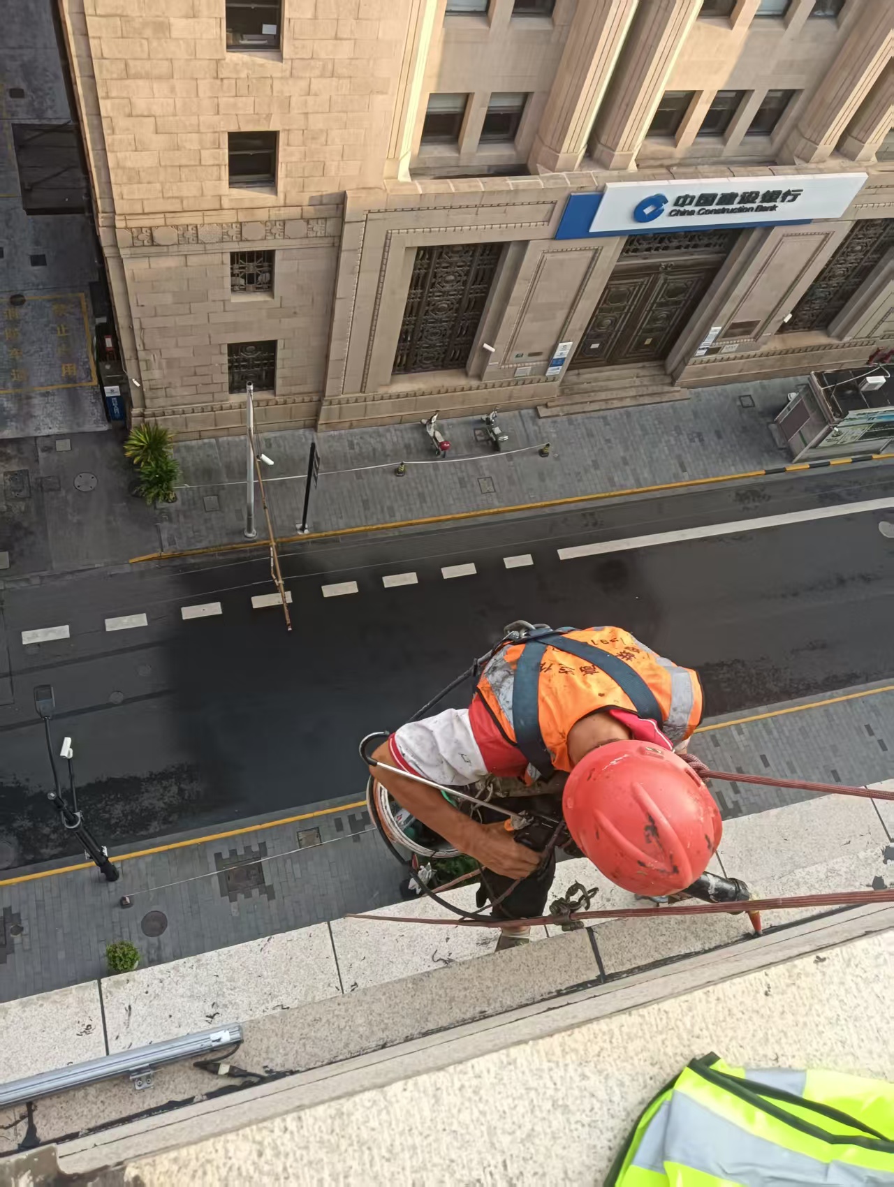 Ϻ֩˸߿չ˾ ≦S޷ˮ޿ I(y)g(jng)S