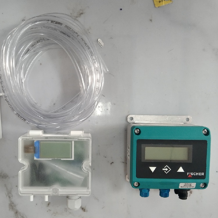 FISCHERFISCHERҺλ_PNK