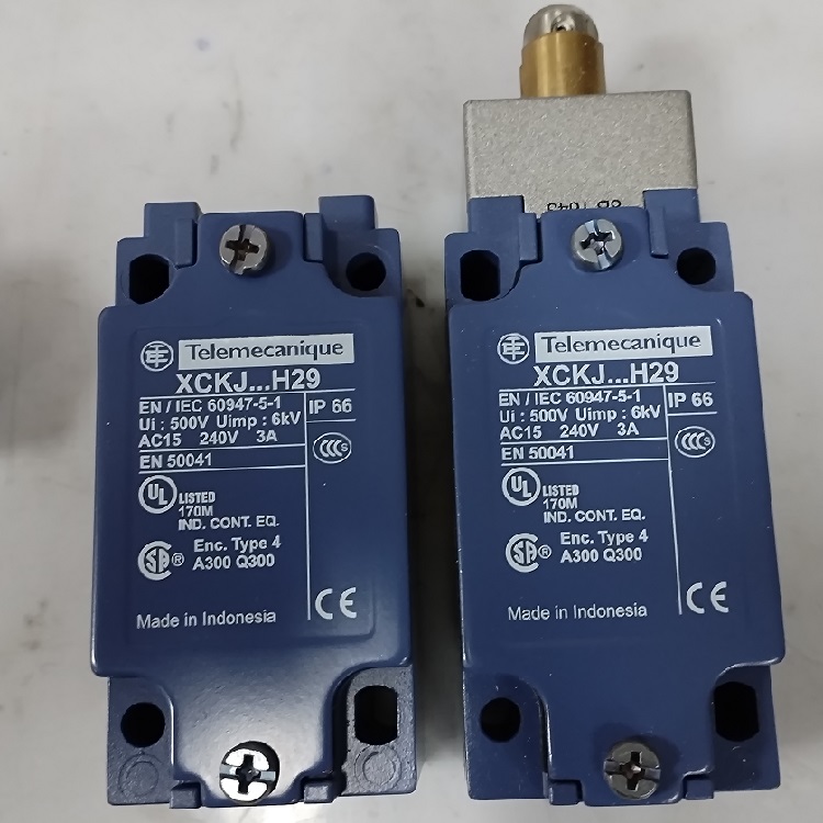 TUNKERSTUNKERS_PXCK- J10513H29+ZCKZ