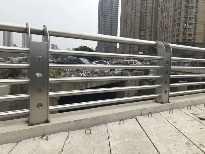 304P䓏ͺϹo2022Ѹ£/|ԃ