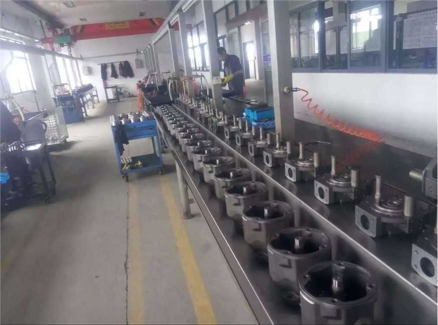 ˹-T6EM-042-4R00-C5y