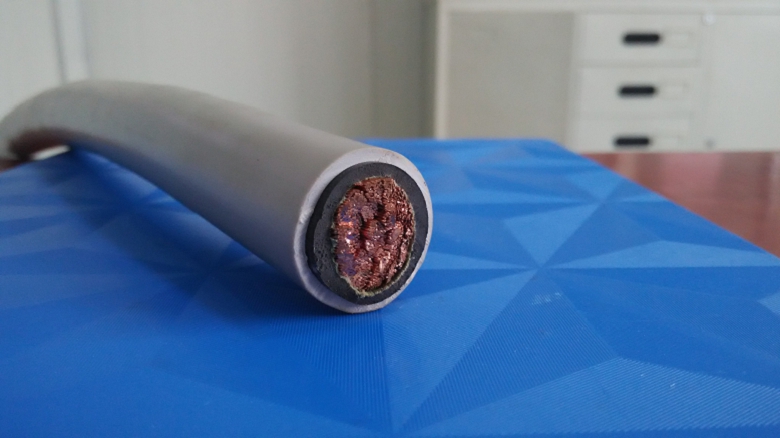 ZCN-DJYP3VP30.3/0.5kVӋC|